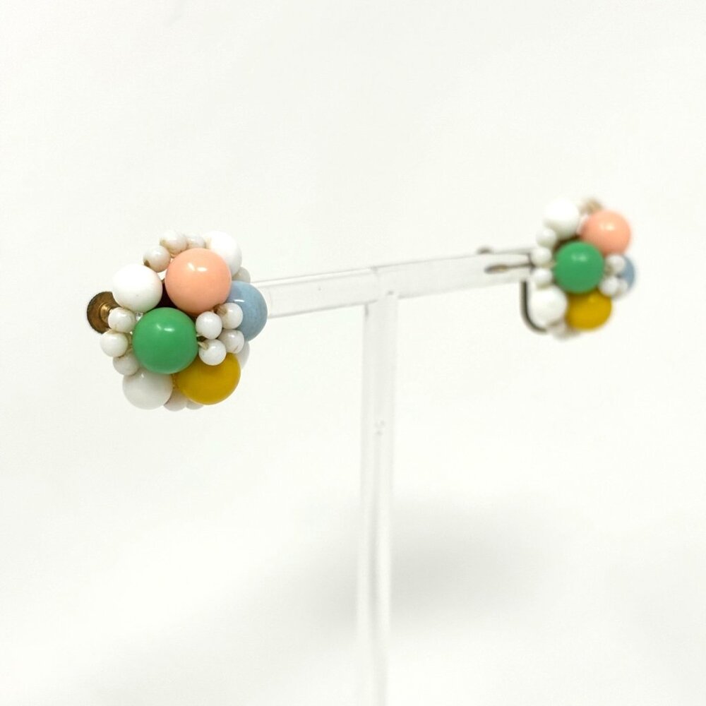 Vintage Pastel Beaded Earrings Round Beads 40s 50s Screw Back